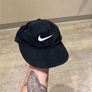 Vintage Nike Black Snap Back 100% Cotton